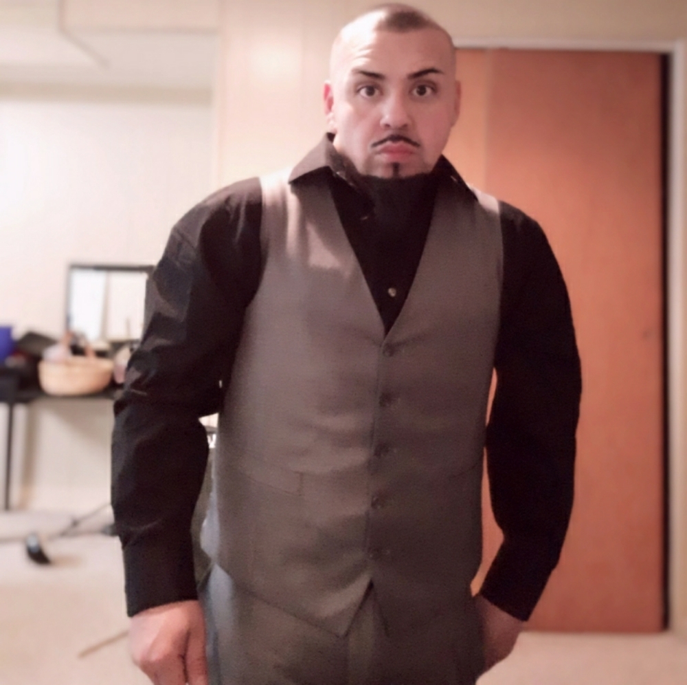 Meet your Posher, Eric